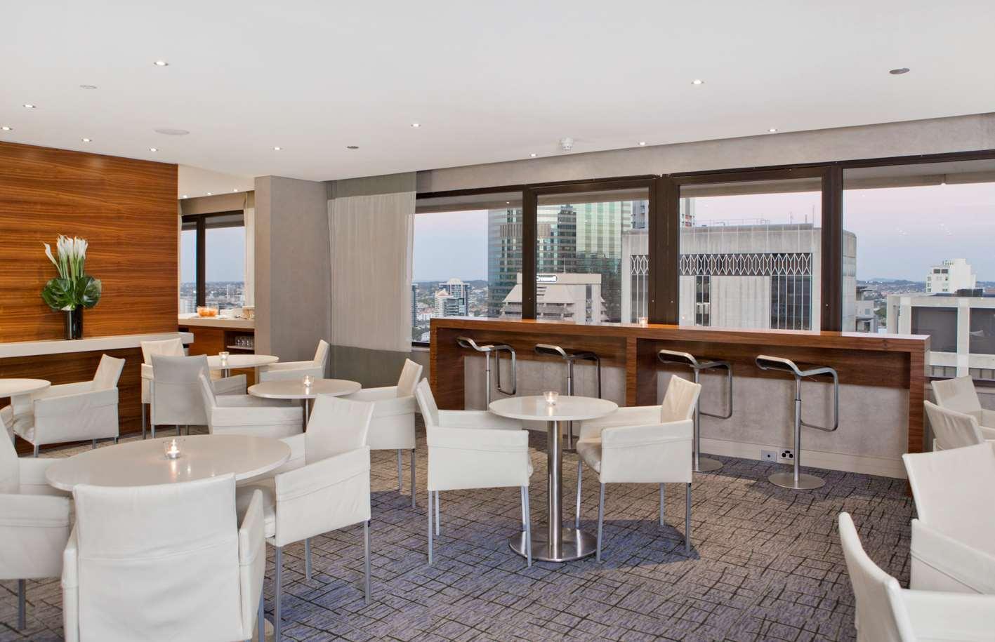 힐튼 브리즈번 외부 사진 Club Lounge at the Westin Palace, Madrid