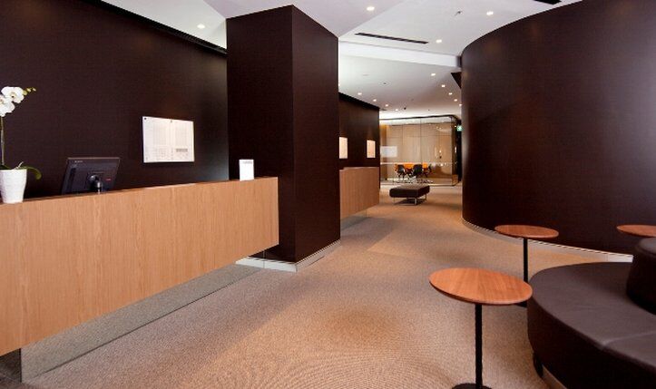힐튼 브리즈번 외부 사진 The interior of the lounge